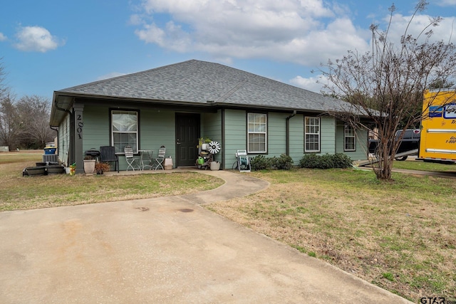1901 Meadowgreen, Kilgore, TX 75662 - photo 2
