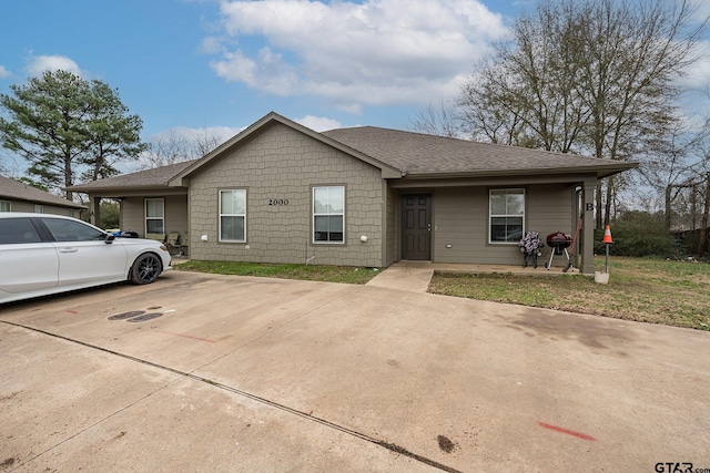 1901 Meadowgreen, Kilgore, TX 75662 - photo 4
