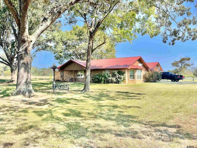 view of front of house with a front yard