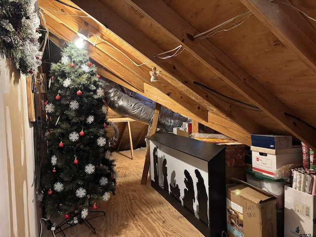 1014 Lovers Ln, Longview, TX 75604 - view of unfinished attic
