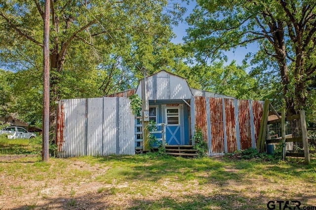 view of outbuilding