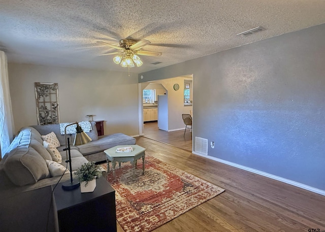 700 N Edith St, Longview, TX 75601 - photo 6