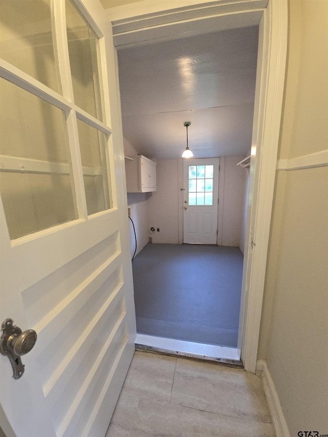 301 Harold St, Crockett, TX 75835 - unfurnished dining area featuring baseboards