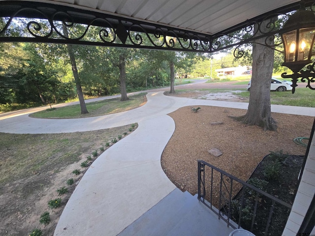 301 Harold St, Crockett, TX 75835 - view of property's community