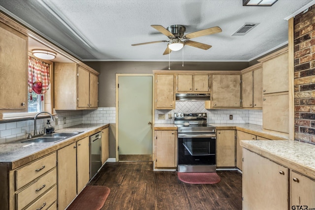 kitchen featuring crown molding, stainless steel appliances, backsplash, dark hardwood / wood-style floors, and sink