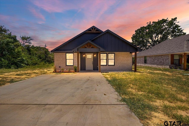 935 Duckenfield Ave, Tyler, TX 75701 - photo 2