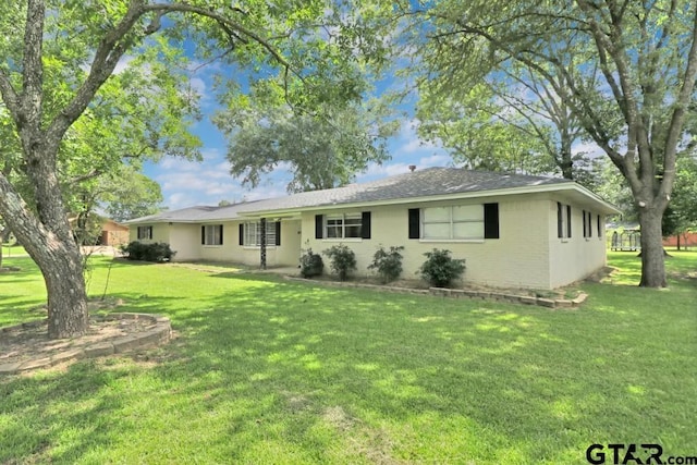 150 Gambrell St, Rusk, TX 75785 - single story home featuring a front yard