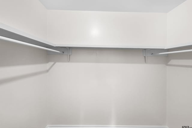 4816 Picadilly Pl, Tyler, TX 75703 - view of walk in closet