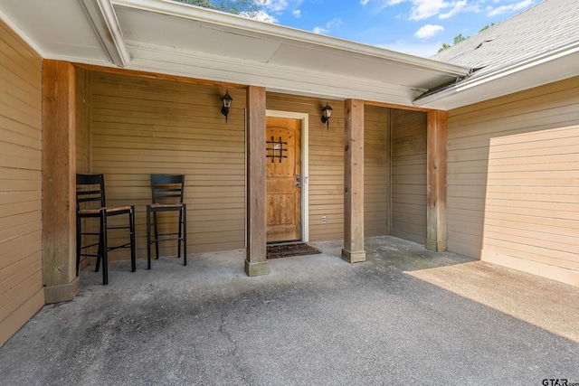 view of entrance to property