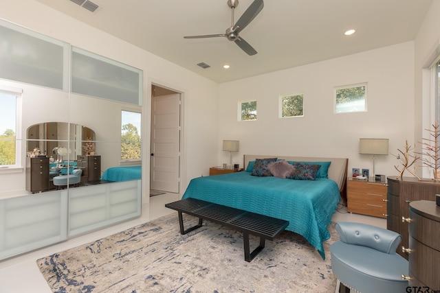 bedroom with ceiling fan