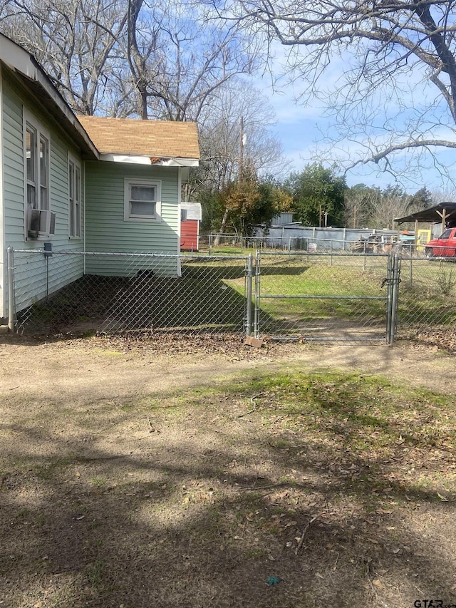 view of yard featuring cooling unit