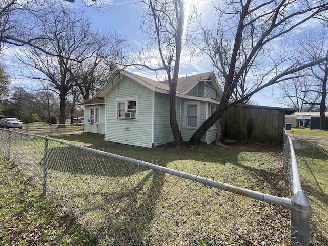 view of home's exterior with cooling unit