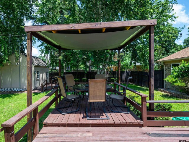 4922 Leaning Oaks Dr, Flint, TX 75762 - deck featuring outdoor dining area