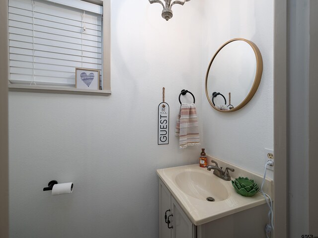 4922 Leaning Oaks Dr, Flint, TX 75762 - bathroom featuring vanity