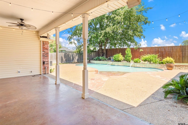 view of patio featuring a fenced backyard, a ceiling fan, and a fenced in pool