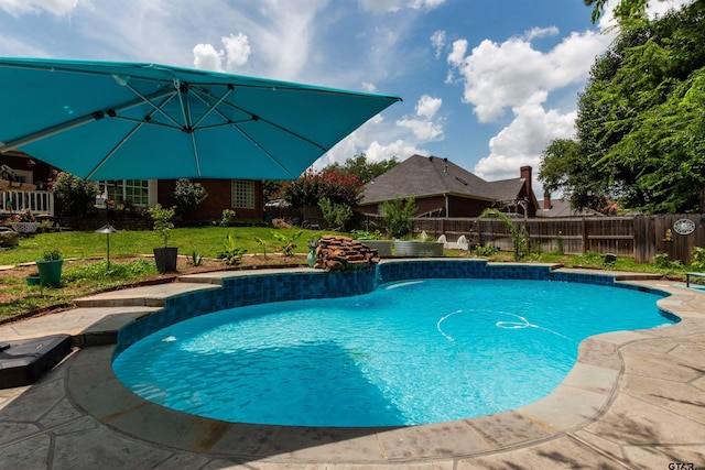 8416 Crooked Trl, Tyler, TX 75703 - view of pool with a fenced backyard