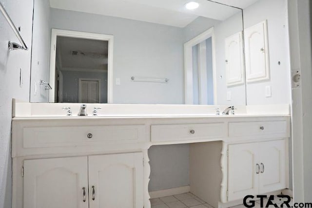715 Belmont Dr, Athens, TX 75751 - bathroom featuring double vanity