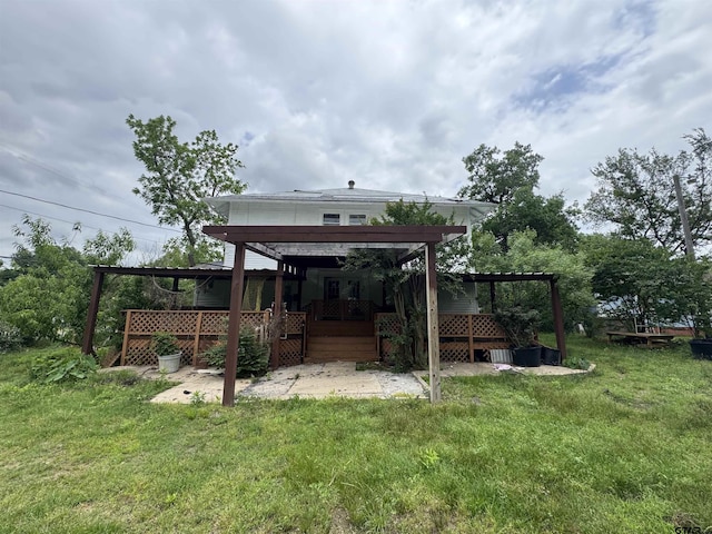 view of yard featuring a wooden deck