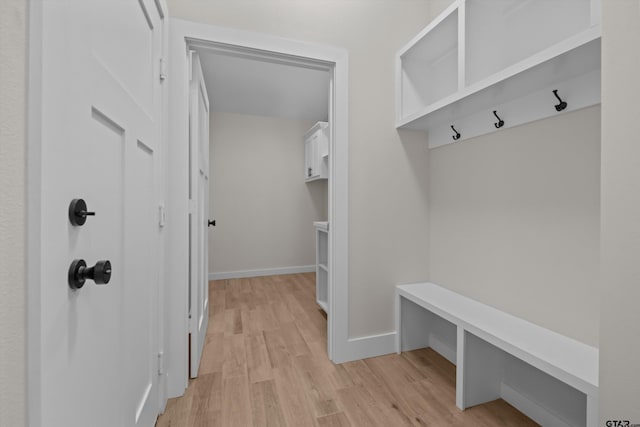 16509 Crossing Cir, Lindale, TX 75771 - mudroom featuring light wood-style floors and baseboards