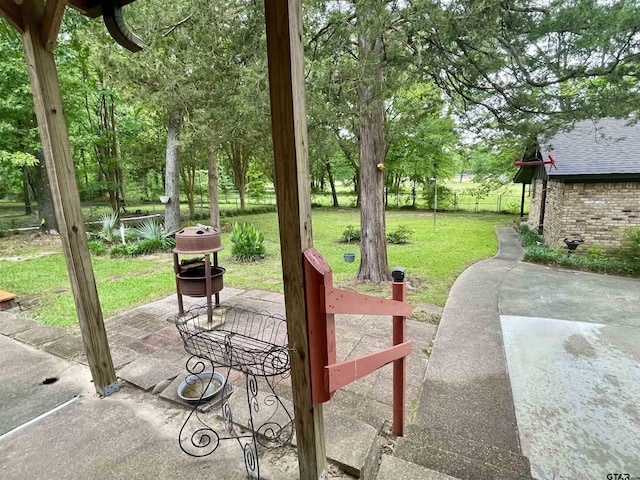 609 Francis St, Hawkins, TX 75765 - view of patio