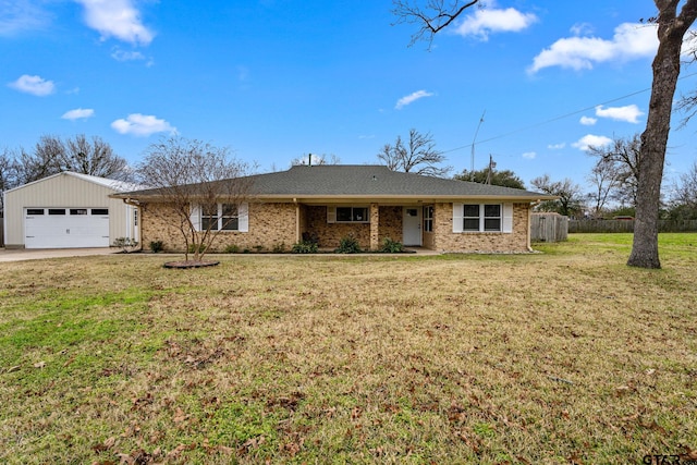 single story home with a front lawn