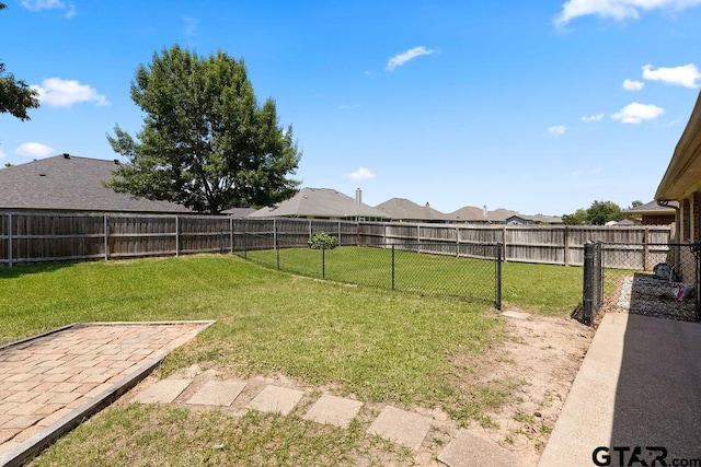 3029 Yasmeen Cir, Flint, TX 75762 - view of yard