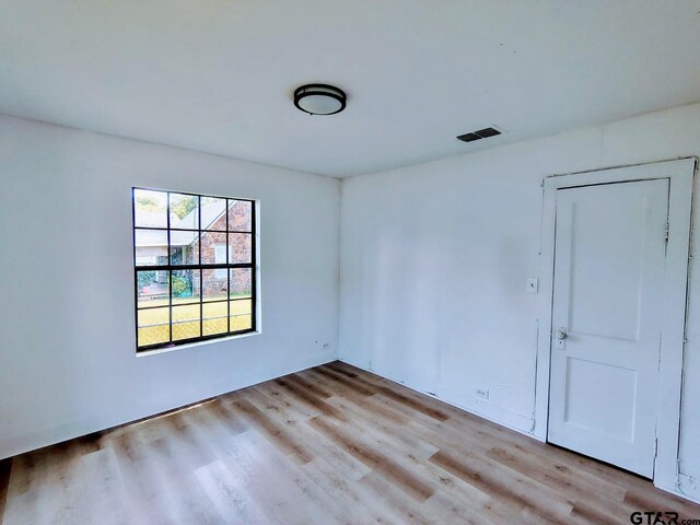 211 Watkins St, Longview, TX 75604 - photo 14