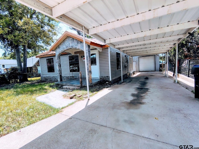 211 Watkins St, Longview, TX 75604 - photo 1