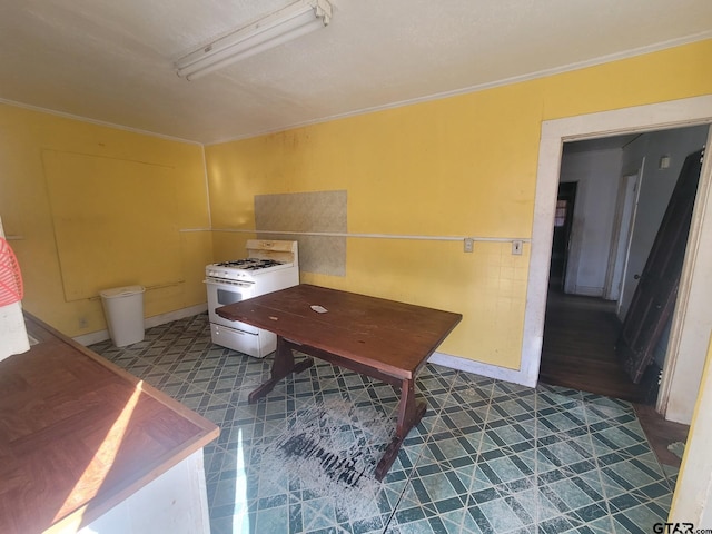 office area featuring crown molding