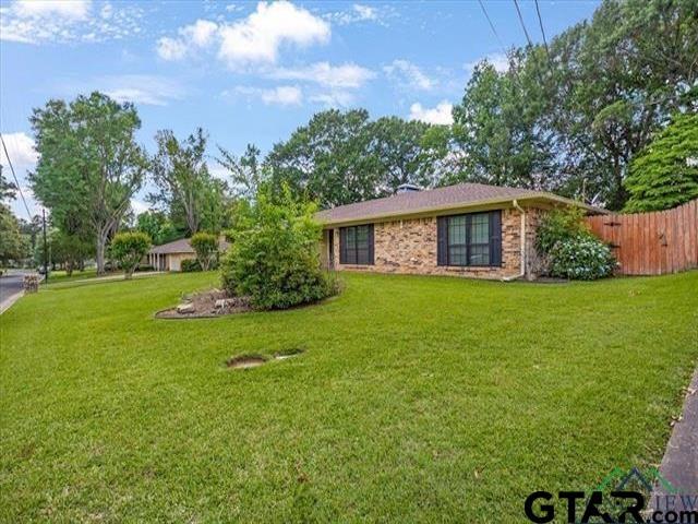 1611 Springdale St, Longview, TX 75604 - photo 3
