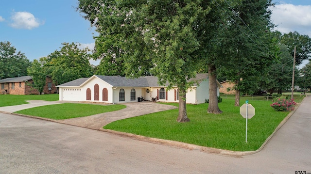 713 Miller St, Mount Vernon, TX 75457 - photo 3