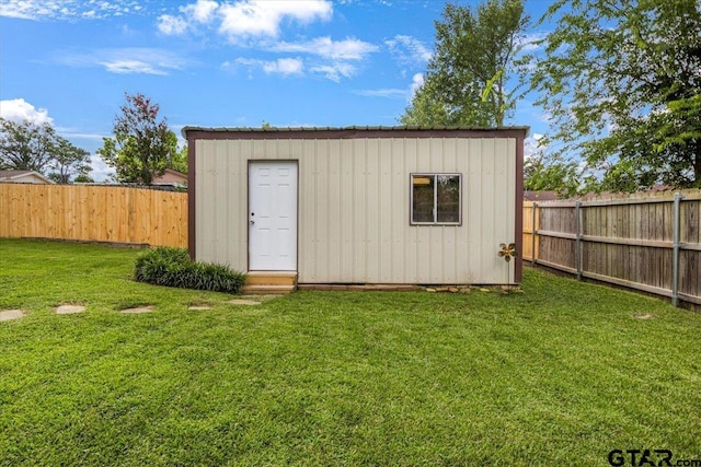 2733 Rockbridge Rd, Tyler, TX 75701 - view of outbuilding featuring a fenced backyard