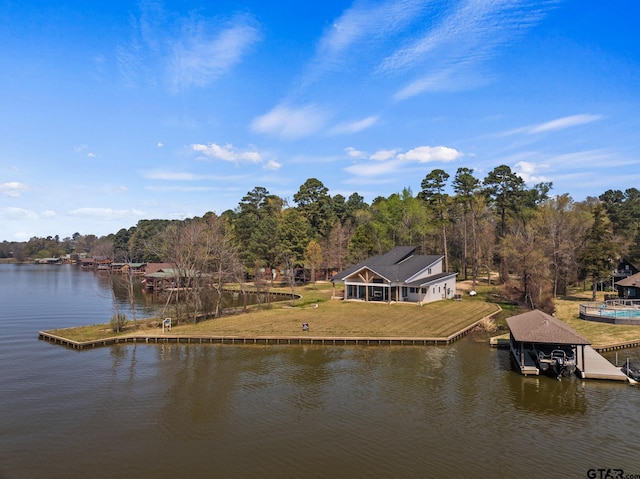 331 W Eagle Pt, Mount Vernon, TX 75457 - dock area with a water view and a yard