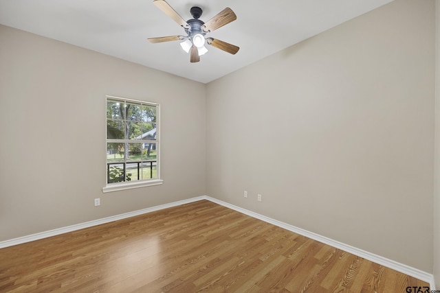 unfurnished room featuring ceiling fan and light hardwood / wood-style flooring