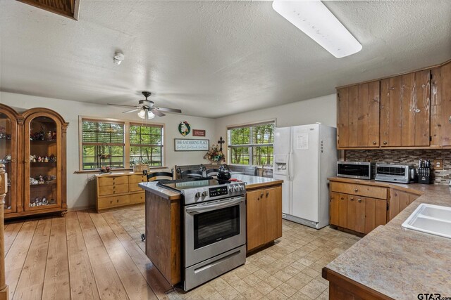 310 N Lake Dr, Murchison, TX 75778