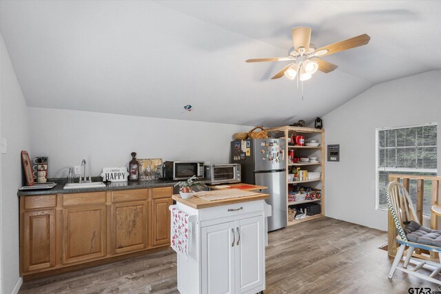 310 N Lake Dr, Murchison, TX 75778