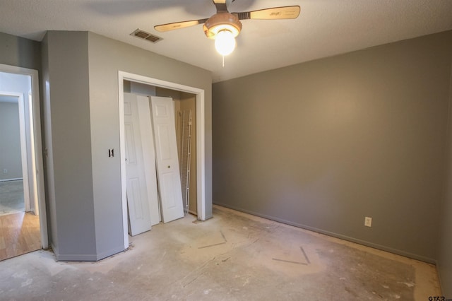 21298 Dogwood Dr, Flint, TX 75762 - unfurnished bedroom with baseboards and ceiling fan