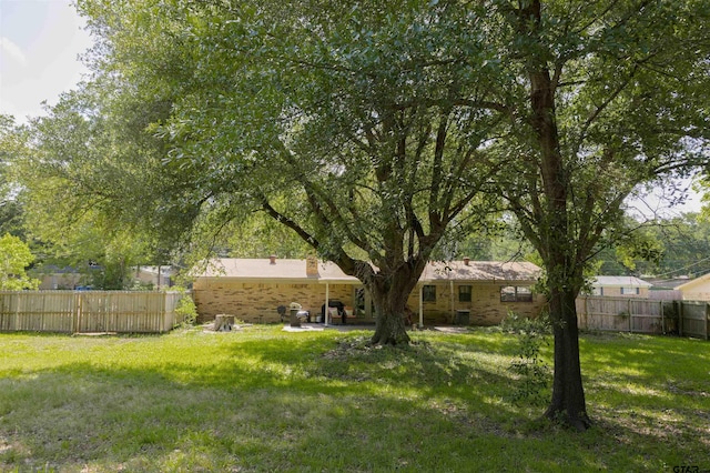 8116 Jewell Ln, Tyler, TX 75703 - view of yard