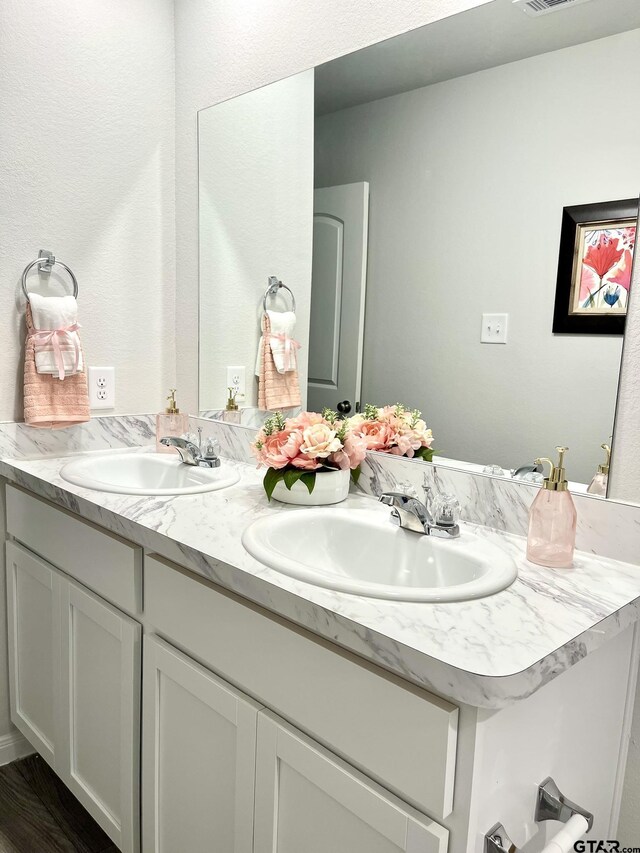 202 Parker Oaks, Chandler, TX 75758 - full bathroom featuring double vanity