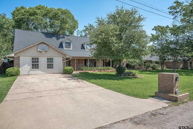 view of front of house with a front yard