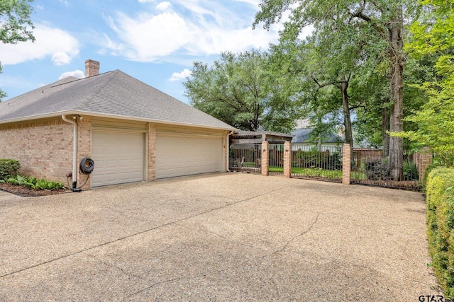 1807 Royal Oak Dr, Tyler, TX 75703 - garage with concrete driveway