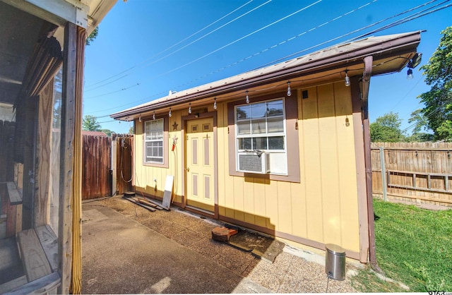 8312 Oxford Dr, Tyler, TX 75703 - view of outbuilding with a fenced backyard