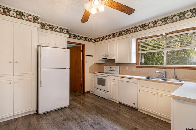 405 Brookview Ln, Palestine, TX 75803 - kitchen featuring white appliances, under cabinet range hood, light countertops, dark wood finished floors, and ceiling fan