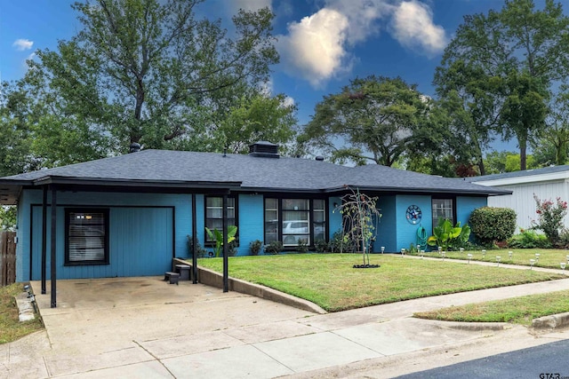 single story home featuring a front yard