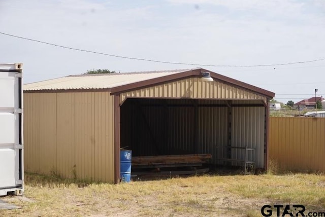 view of outbuilding