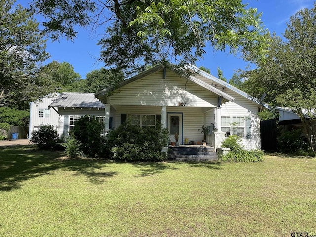607 N Pearl St, Big Sandy, TX 75755 - photo 1