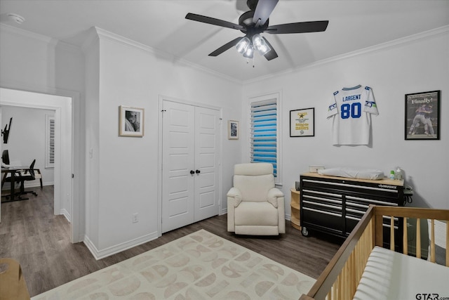 2736 Royal Village Way, Tyler, TX 75701 - bedroom with wood finished floors, crown molding, ceiling fan, and a closet