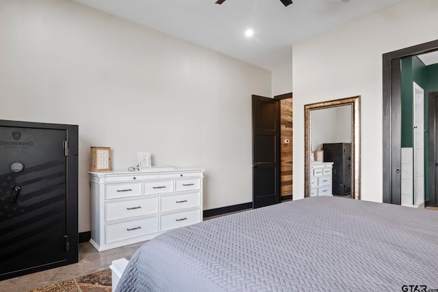 bedroom with ceiling fan