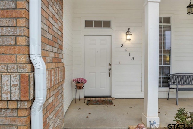 view of doorway to property