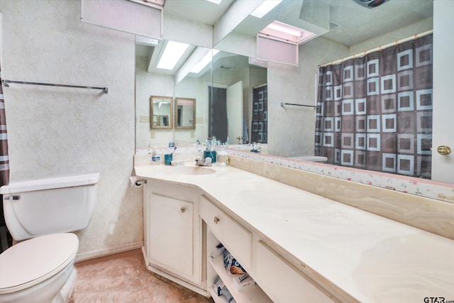 12411 Drifting Winds Dr, Houston, TX 77044 - bathroom with toilet, vanity, and curtained shower